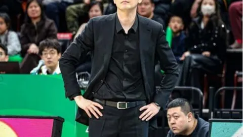 巴萨淘汰赛拉菲尼亚独中四元，欧冠射手榜领跑风头正劲